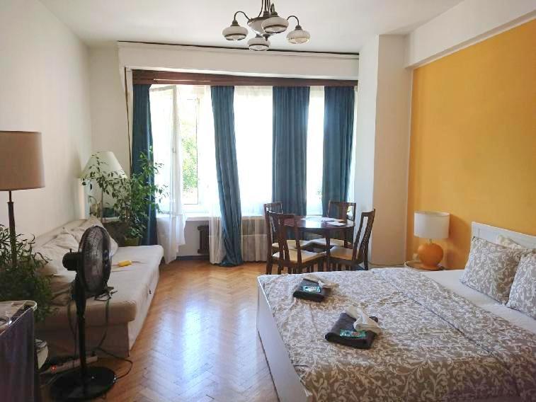 Cozy Studio In The Heart Of Old Prague Near The Charles Bridge 외부 사진